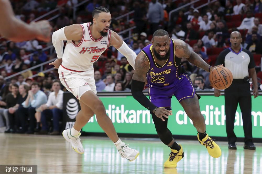 中表现出色 中表现出色